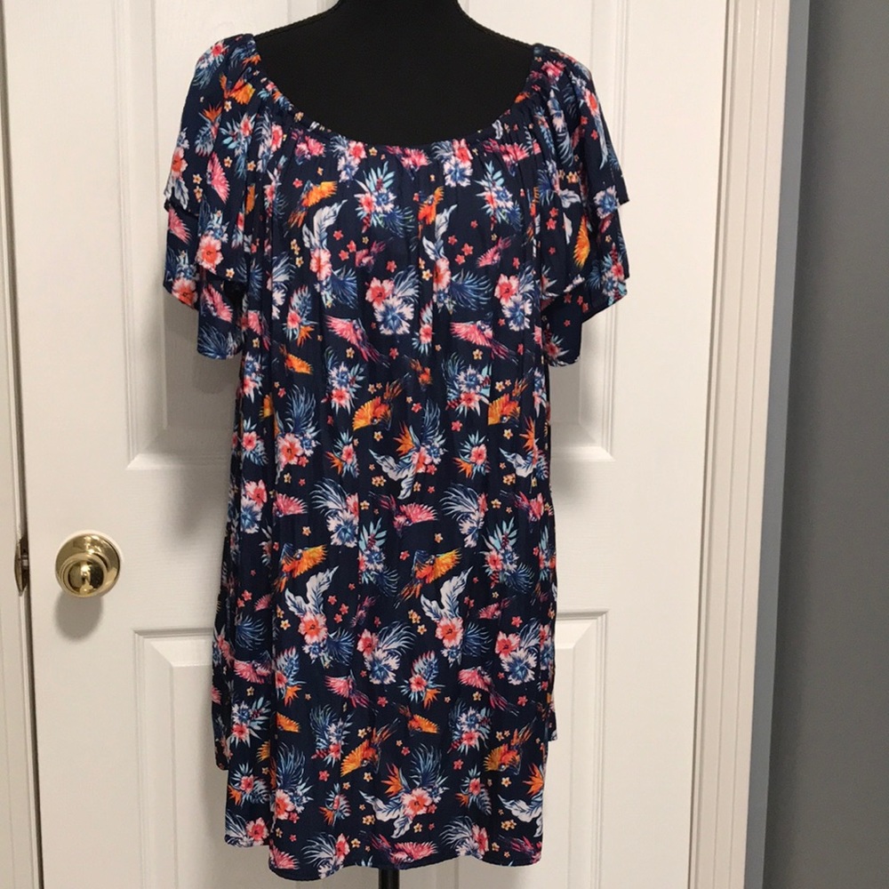 Terra & Sky top. Size 2X